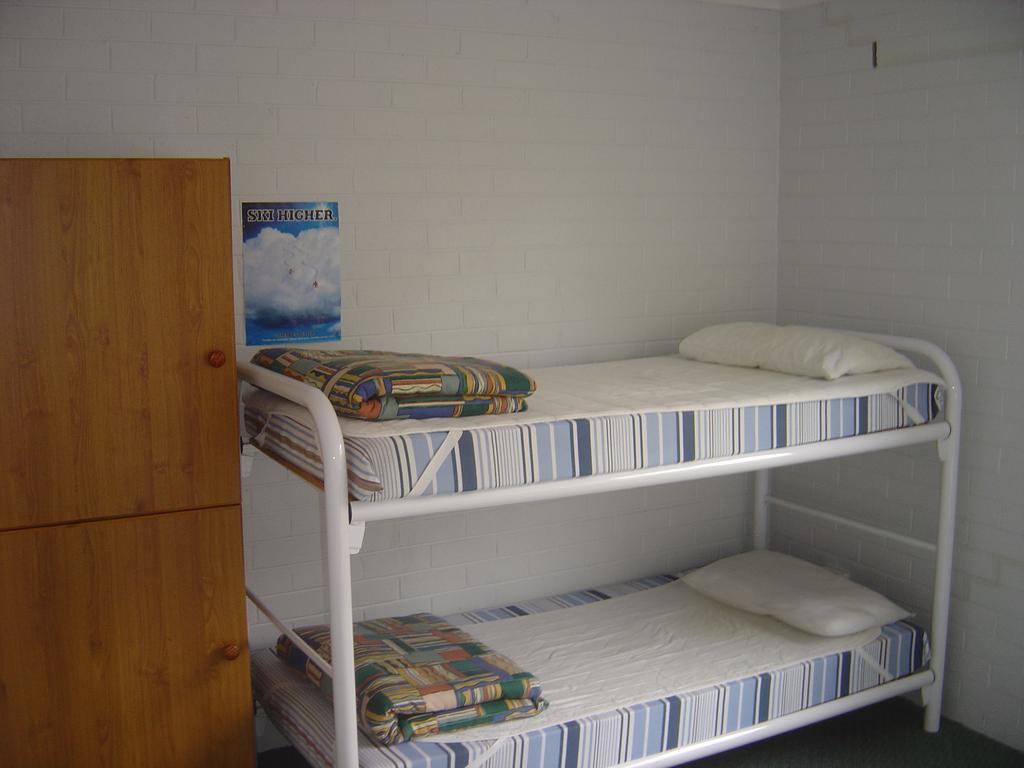 Wandarrah Lodge Hostel Merimbula Εξωτερικό φωτογραφία