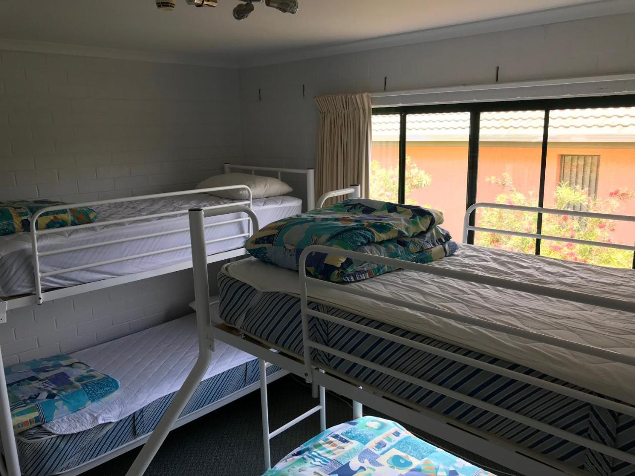 Wandarrah Lodge Hostel Merimbula Εξωτερικό φωτογραφία